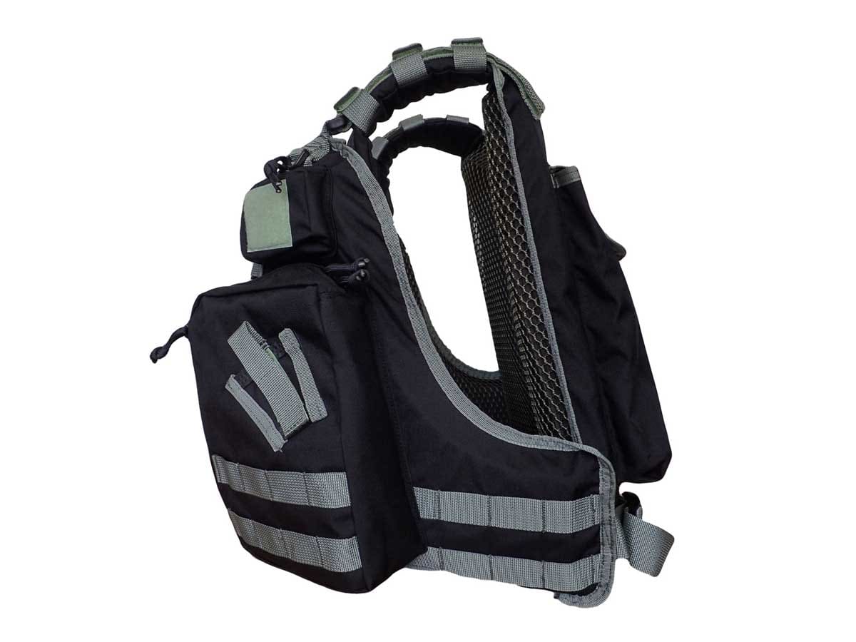 8kanren001-V-oneVEST